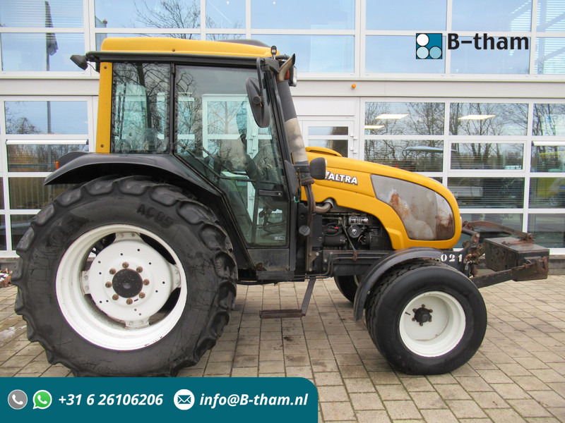 Valtra A75 4x2 + Fronthef VALMET - Трактор: фото 1 Valtra A75 4x2 + Fronthef VALMET - Трактор: фото 1