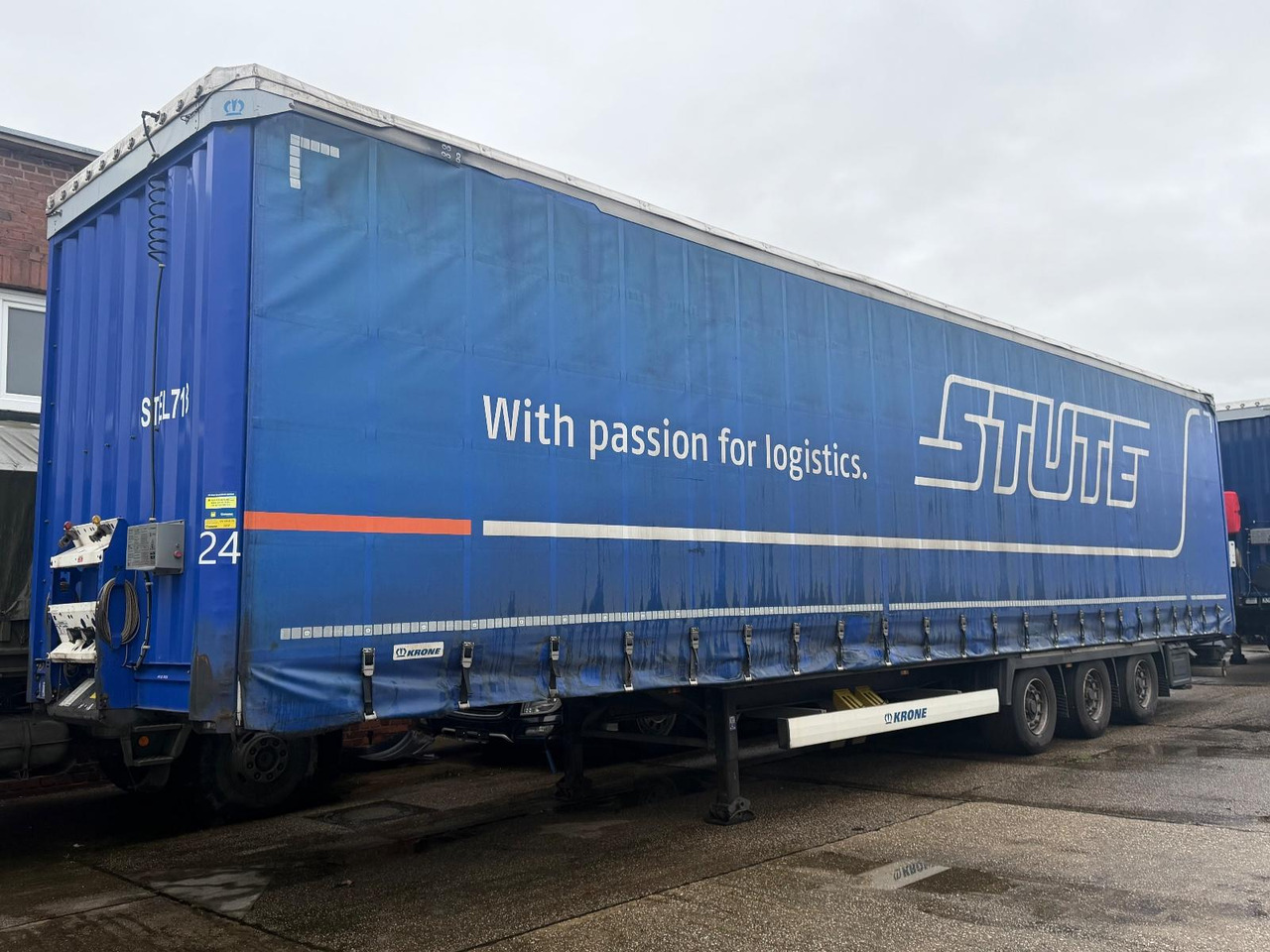 Krone SD Mega Code XL, VDI, Daimler, No RUST, New TÜV - Тентованный полуприцеп: фото 1 Krone SD Mega Code XL, VDI, Daimler, No RUST, New TÜV - Тентованный полуприцеп: фото 1