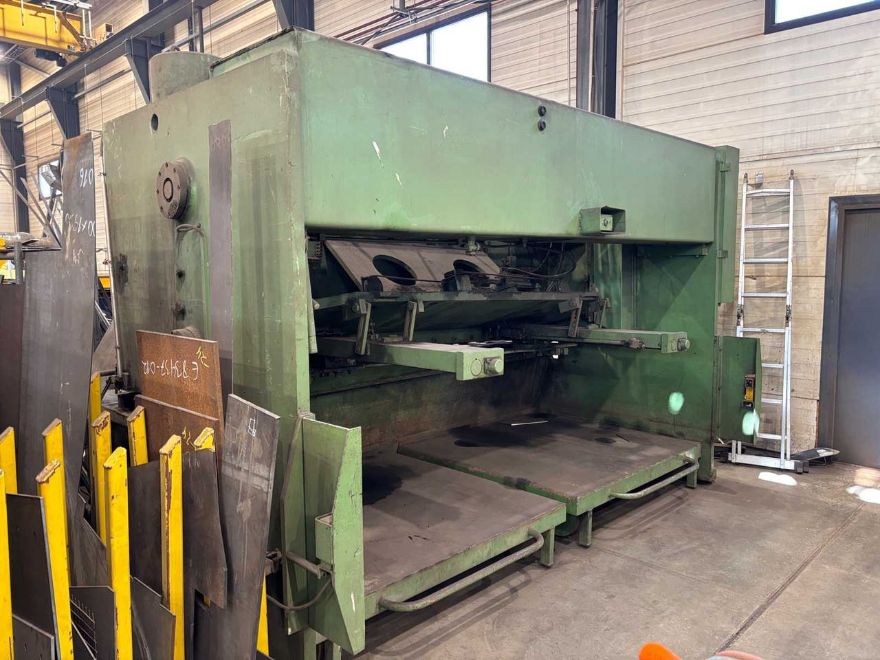 Sheet Metal Cutter LVD MVS 31/20 + Plate Feed Table - Металлообрабатывающий станок: фото 5 Sheet Metal Cutter LVD MVS 31/20 + Plate Feed Table - Металлообрабатывающий станок: фото 5