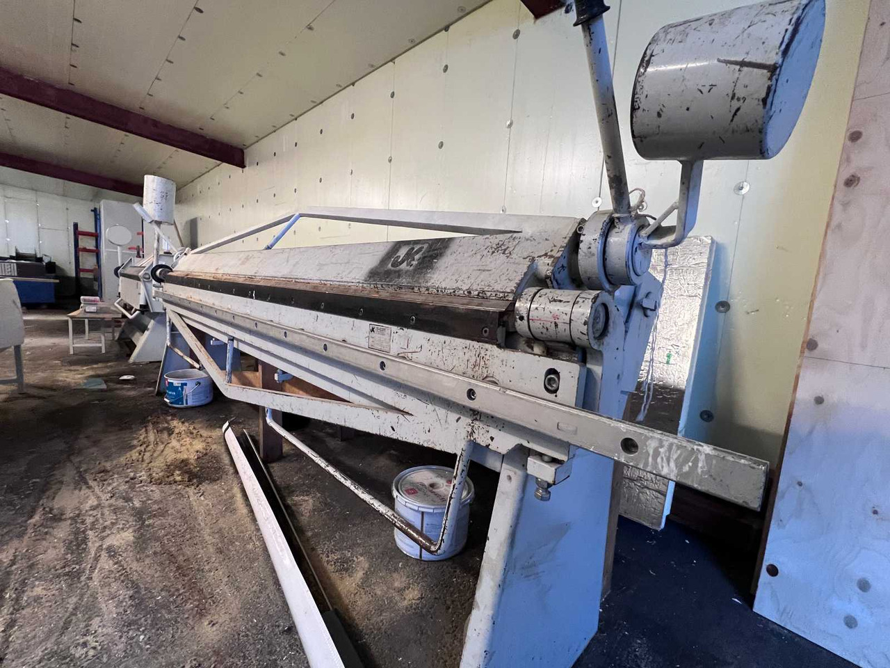 Sheet metal bending machine JK-Kone LK-E 25-3050 - Металлообрабатывающий станок: фото 3 Sheet metal bending machine JK-Kone LK-E 25-3050 - Металлообрабатывающий станок: фото 3