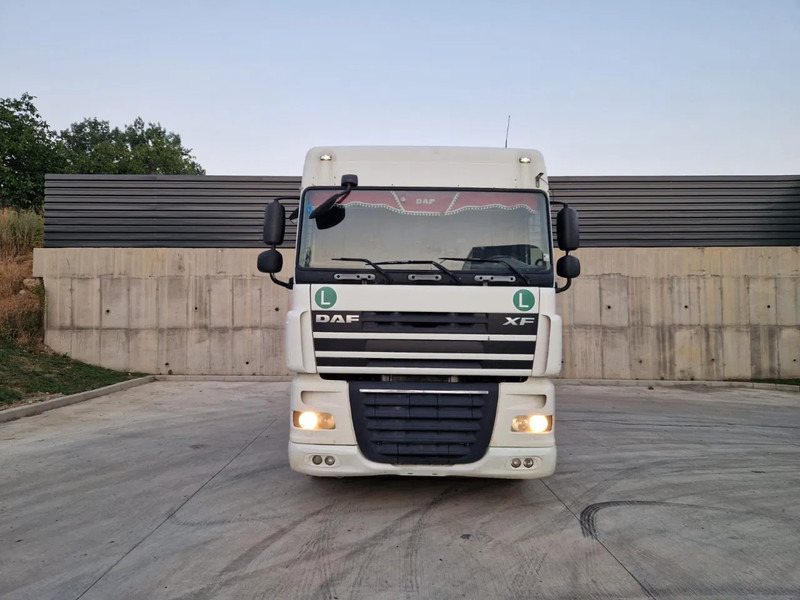 DAF XF 106.460 - Терминальный тягач: фото 1 DAF XF 106.460 - Терминальный тягач: фото 1