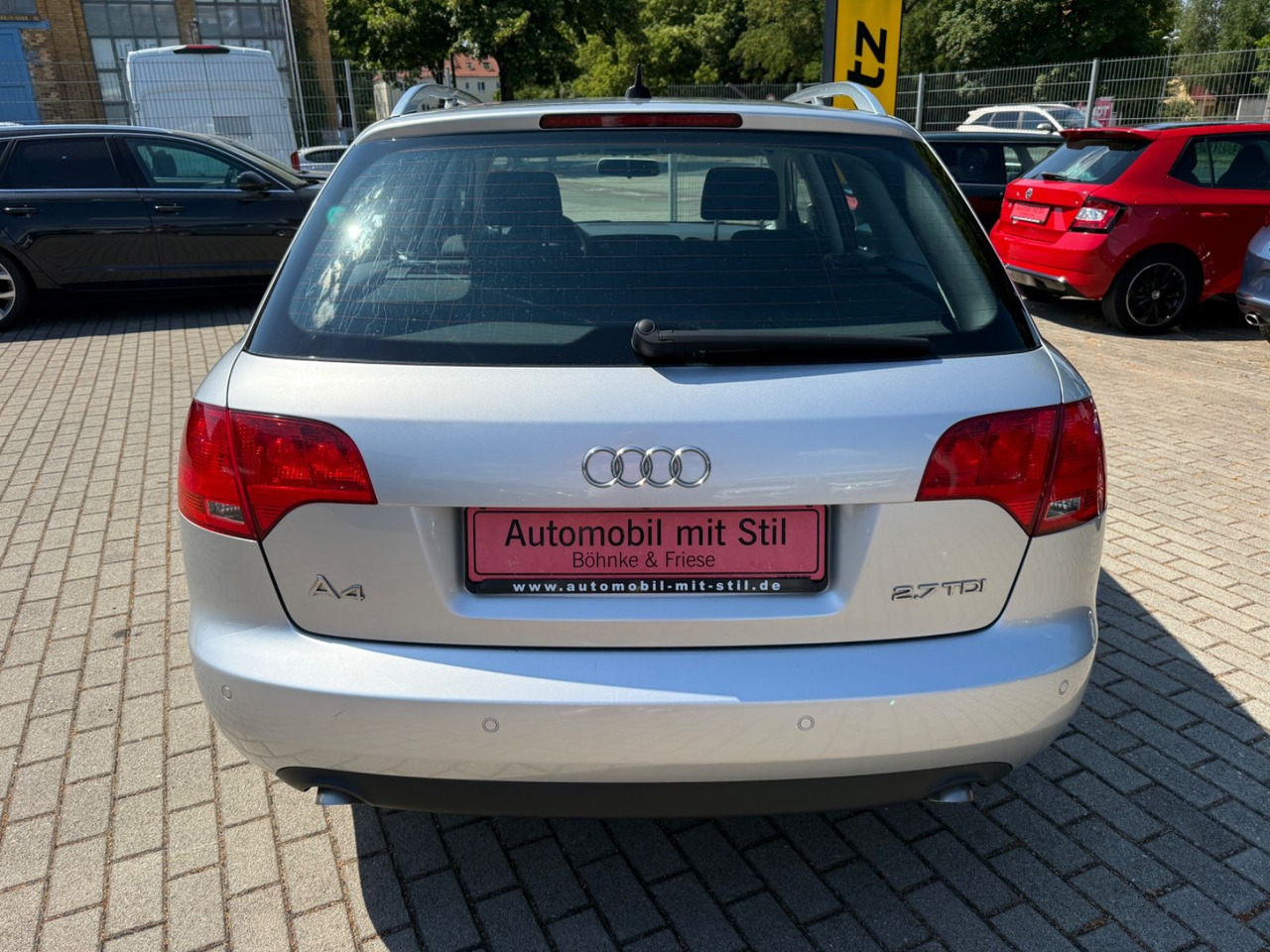 Audi A4 Avant 2.7 TDI S-LINE XENON NAVI TÜV 05/27 - Легковой автомобиль: фото 5 Audi A4 Avant 2.7 TDI S-LINE XENON NAVI TÜV 05/27 - Легковой автомобиль: фото 5