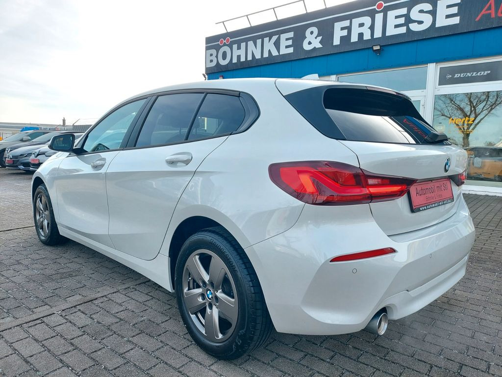 BMW 116 Baureihe 1 Lim. 116 i Aut.Advantage Navi LED - Легковой автомобиль: фото 4 BMW 116 Baureihe 1 Lim. 116 i Aut.Advantage Navi LED - Легковой автомобиль: фото 4