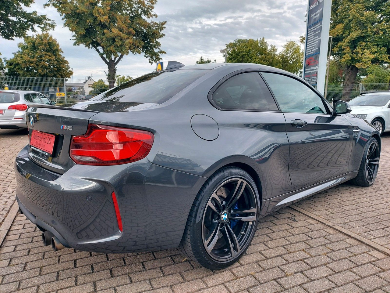 Купе BMW M2 Baureihe M2 Coupe Autom. H&K DAB Kamera: фото 8