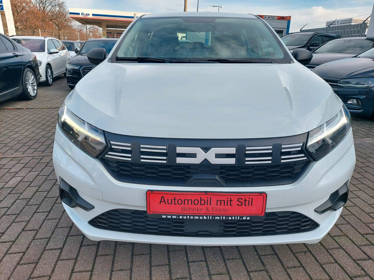 Dacia Sandero III Essential Klima DAB M+S Android PDC - Седан: фото 2 Dacia Sandero III Essential Klima DAB M+S Android PDC - Седан: фото 2