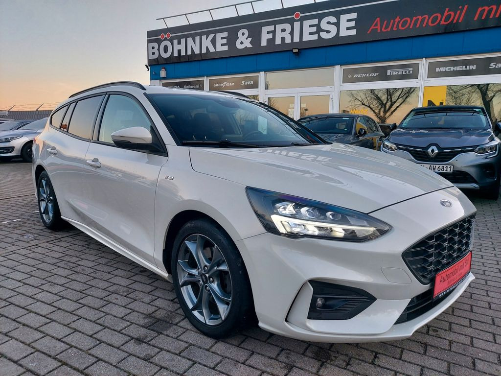 Ford Focus Turnier ST-Line LED Navi Kamera Spurassist - Легковой автомобиль: фото 1 Ford Focus Turnier ST-Line LED Navi Kamera Spurassist - Легковой автомобиль: фото 1