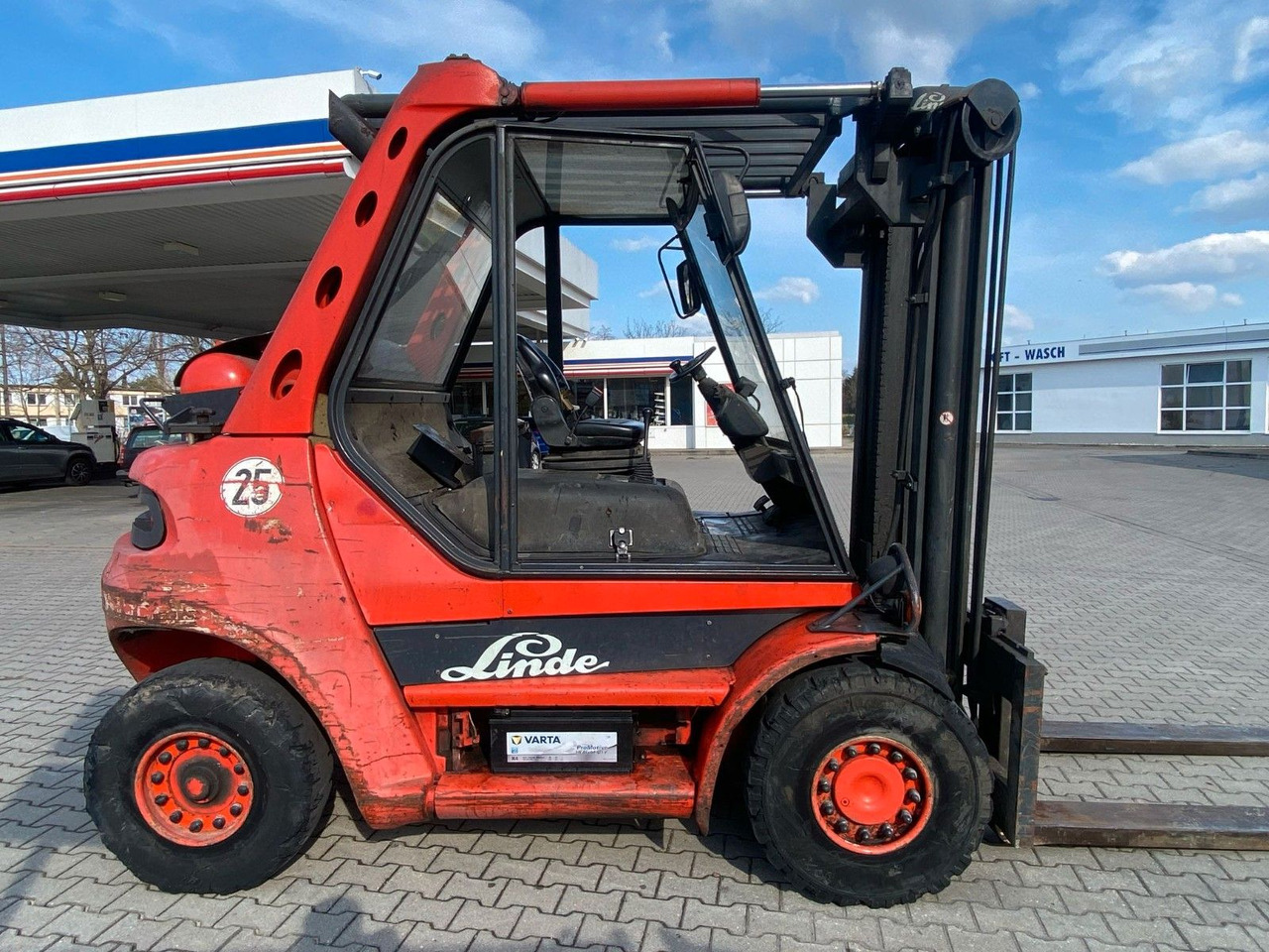 Linde H50T-02 GAS 2790 STD. 5000 KG HUB - Вилочный погрузчик: фото 1 Linde H50T-02 GAS 2790 STD. 5000 KG HUB - Вилочный погрузчик: фото 1