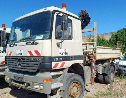 Mercedes-Benz ACTROS 1831 4X4 KRAN MEILER ALLRAD ATLAS KRAN - Самосвал, Автоманипулятор: фото 1 Mercedes-Benz ACTROS 1831 4X4 KRAN MEILER ALLRAD ATLAS KRAN - Самосвал, Автоманипулятор: фото 1