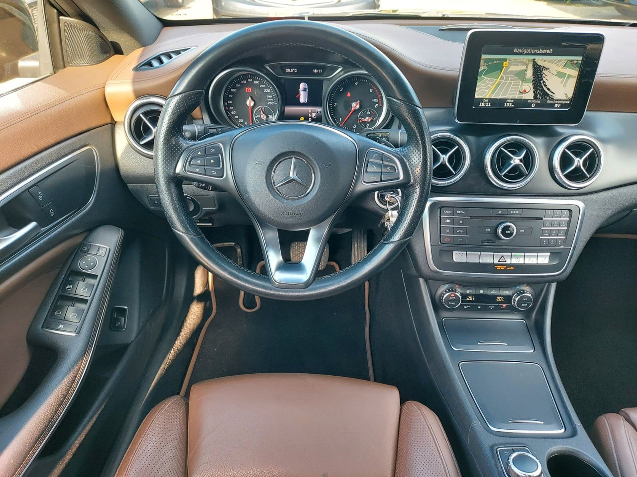 Mercedes-Benz CLA 220 CLA -Klasse Shooting Brake AMG ACC - Легковой автомобиль: фото 2 Mercedes-Benz CLA 220 CLA -Klasse Shooting Brake AMG ACC - Легковой автомобиль: фото 2