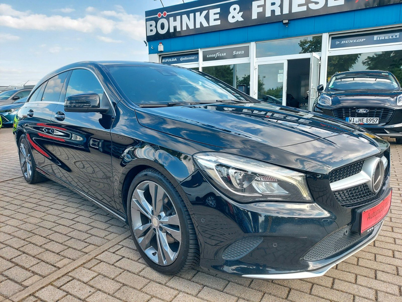 Mercedes-Benz CLA 220 CLA -Klasse Shooting Brake AMG ACC - Легковой автомобиль: фото 1 Mercedes-Benz CLA 220 CLA -Klasse Shooting Brake AMG ACC - Легковой автомобиль: фото 1