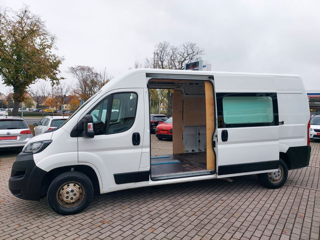 Peugeot Boxer Kasten Hoch L3H2 lang Klima 2x Schiebetür Peugeot Boxer Kasten Hoch L3H2 lang Klima 2x Schiebetür - Микроавтобус, Пассажирский фургон: фото 4 Peugeot Boxer Kasten Hoch L3H2 lang Klima 2x Schiebetür Peugeot Boxer Kasten Hoch L3H2 lang Klima 2x Schiebetür - Микроавтобус, Пассажирский фургон: фото 4