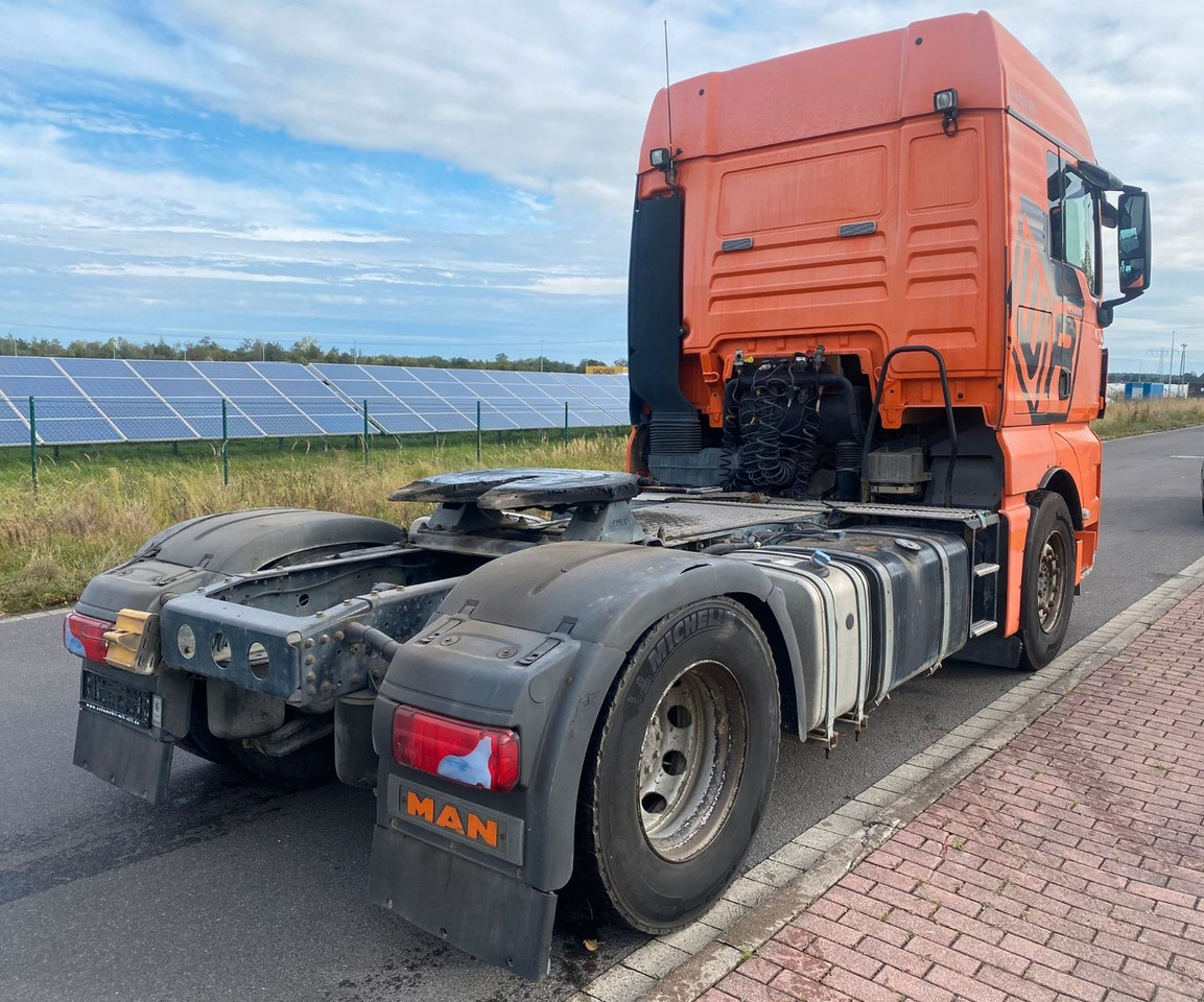 MAN TGX 18.440  4x2 KIPPHYDRAULIK - Тягач: фото 4 MAN TGX 18.440  4x2 KIPPHYDRAULIK - Тягач: фото 4