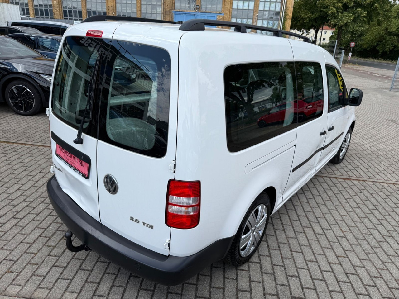 Volkswagen Caddy Maxi KastenKombi 5 SITZER KLIMAA SHZ AHK - Пассажирский фургон: фото 4 Volkswagen Caddy Maxi KastenKombi 5 SITZER KLIMAA SHZ AHK - Пассажирский фургон: фото 4