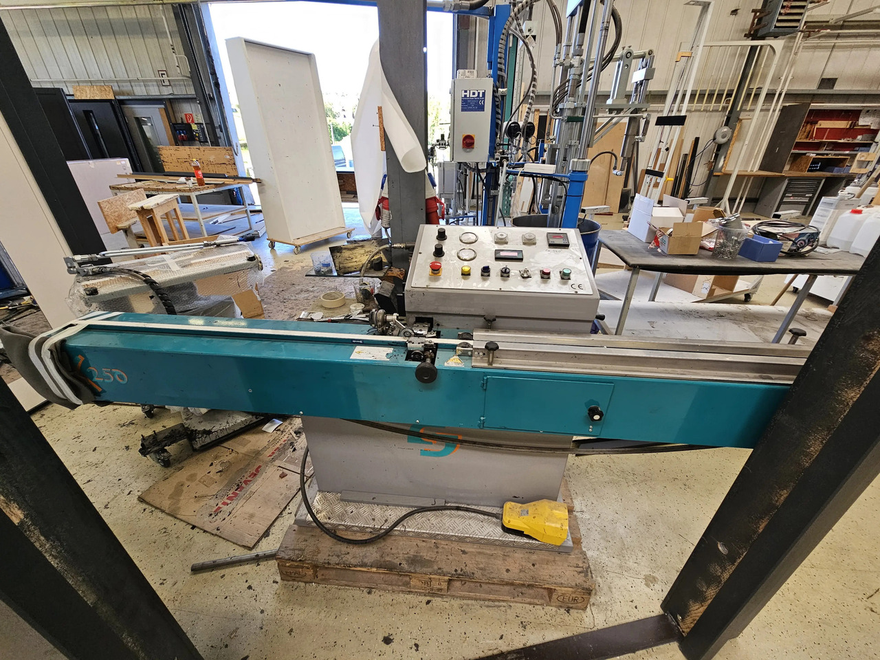 1 Stk. Butyl Extruder - Станок: фото 1 1 Stk. Butyl Extruder - Станок: фото 1