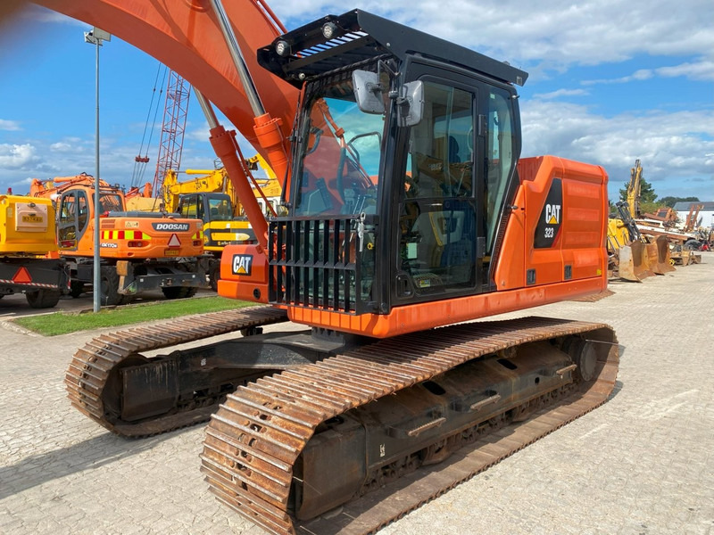 Caterpillar 323 Next Gen NVT - Гусеничный экскаватор: фото 4 Caterpillar 323 Next Gen NVT - Гусеничный экскаватор: фото 4