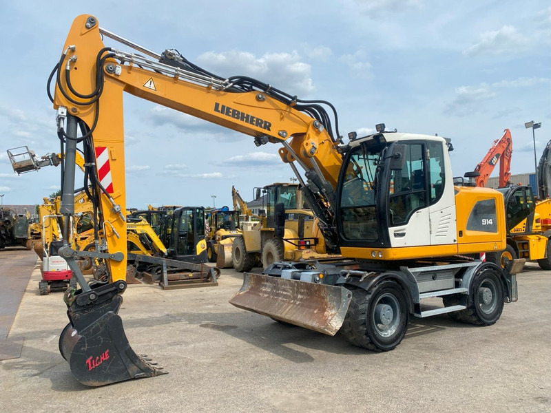 Liebherr A914 NVT - Колёсный экскаватор: фото 1 Liebherr A914 NVT - Колёсный экскаватор: фото 1