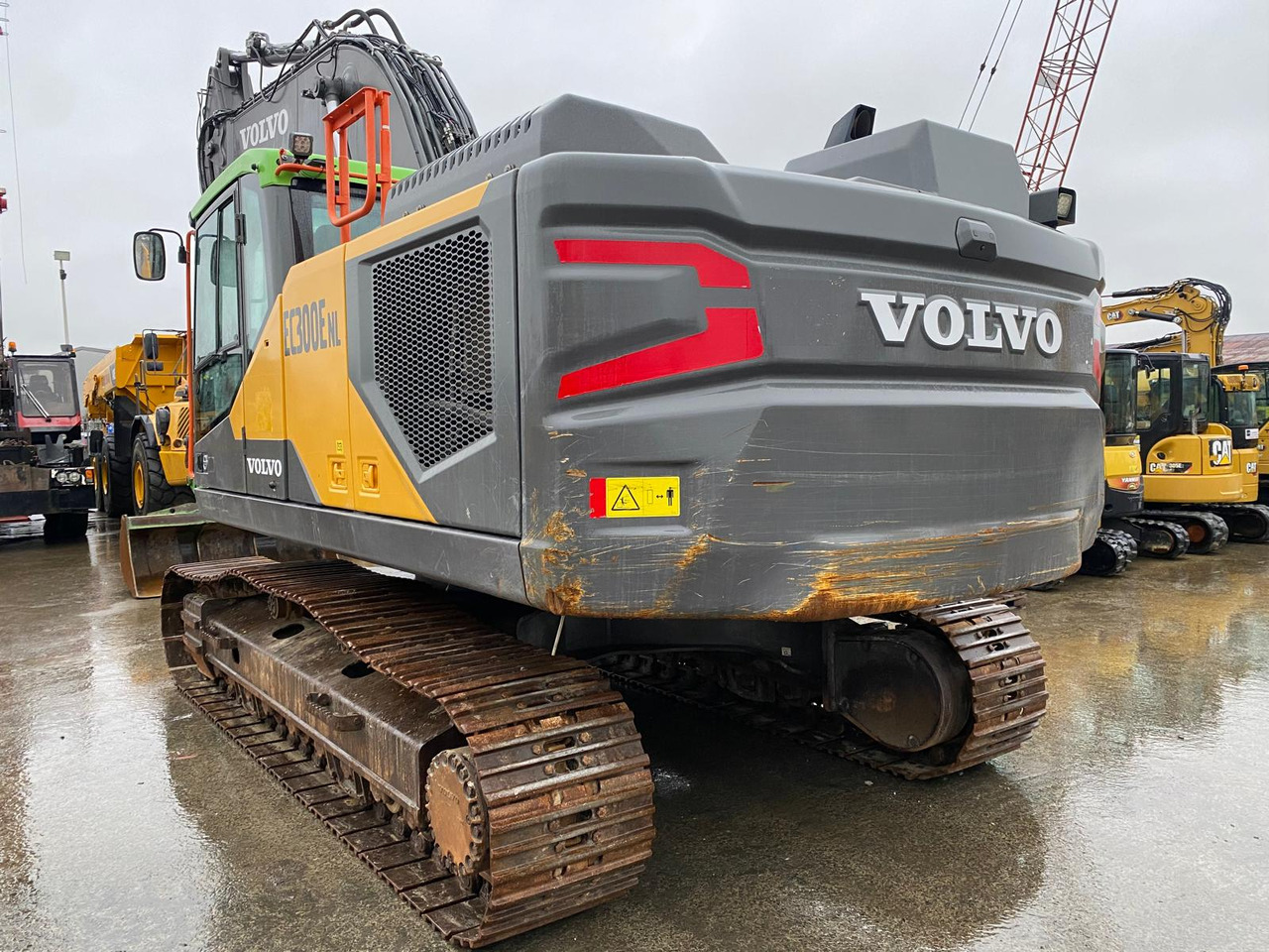 Volvo EC300 - Гусеничный экскаватор: фото 4 Volvo EC300 - Гусеничный экскаватор: фото 4