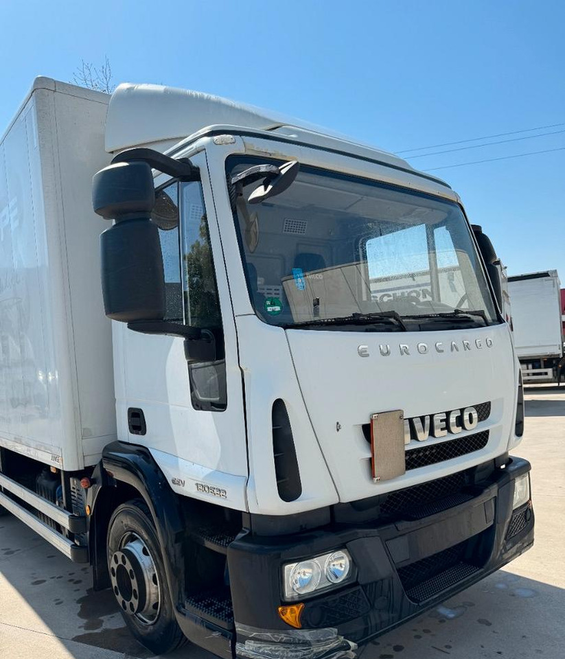 Iveco - Грузовик с закрытым кузовом: фото 1 Iveco - Грузовик с закрытым кузовом: фото 1