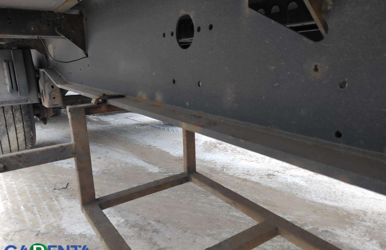 Тентованный полуприцеп Krone SD 24 MEGA: фото 8 Тентованный полуприцеп Krone SD 24 MEGA: фото 8