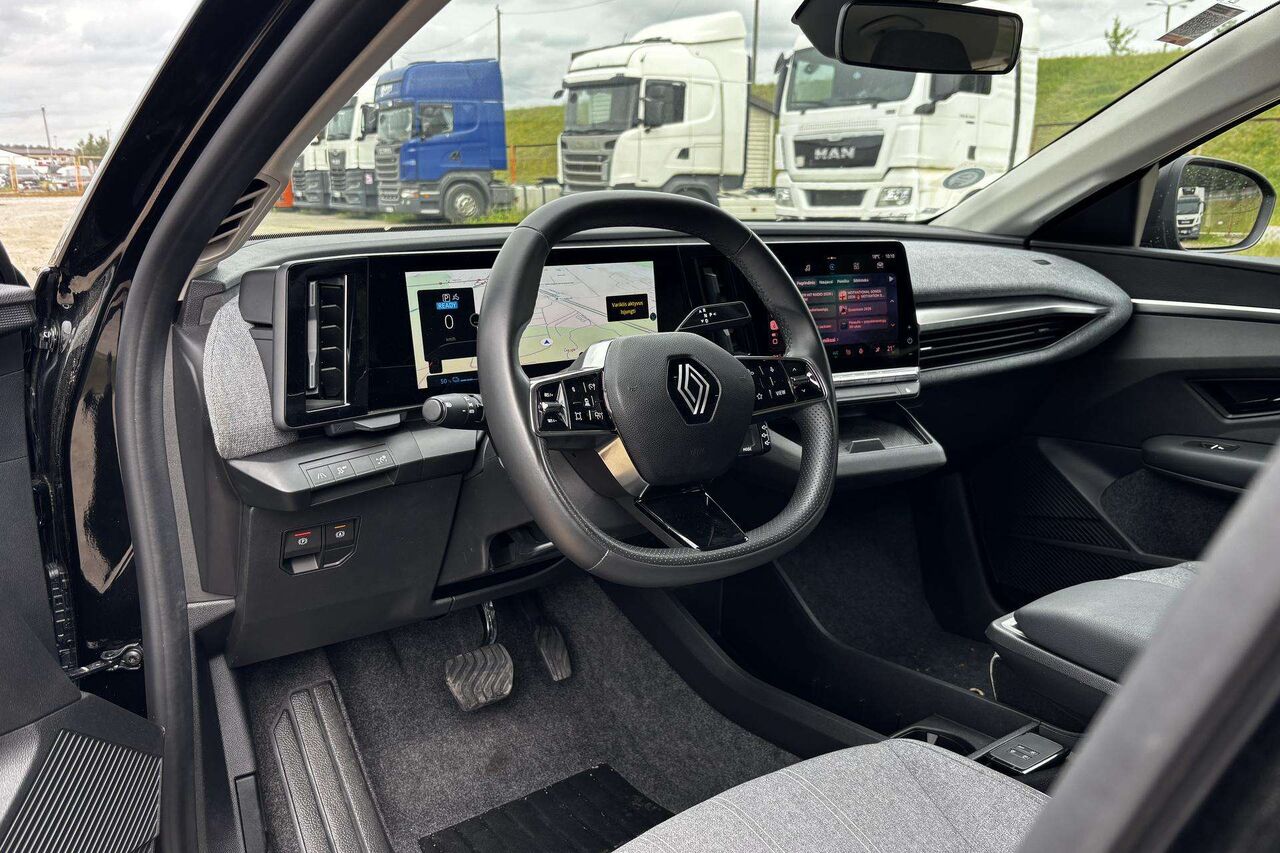 Хэтчбек Renault Megane E-Tech: фото 6
