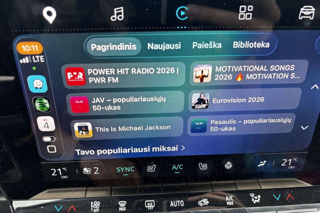 Хэтчбек Renault Megane E-Tech: фото 7