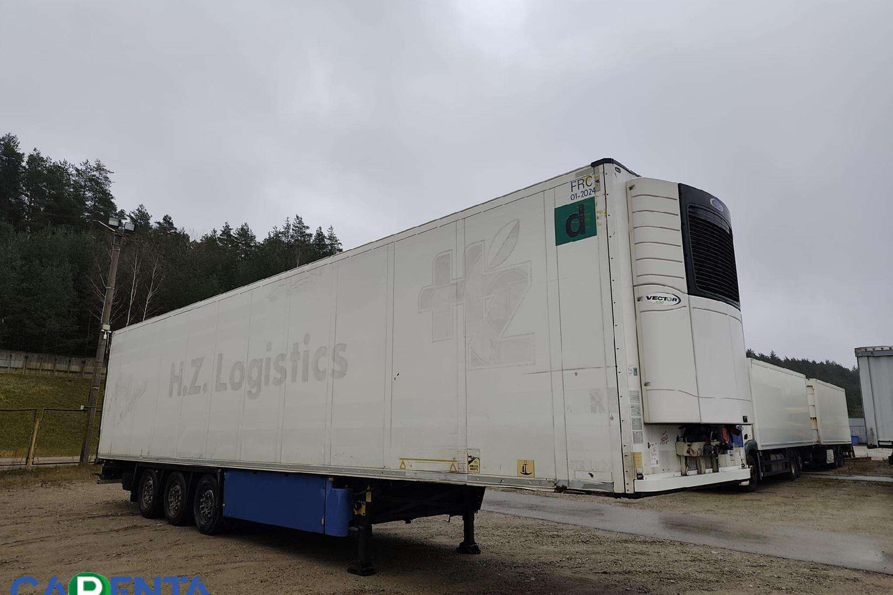 Schmitz SKO 24 FP45 - Полуприцеп-рефрижератор: фото 2 Schmitz SKO 24 FP45 - Полуприцеп-рефрижератор: фото 2