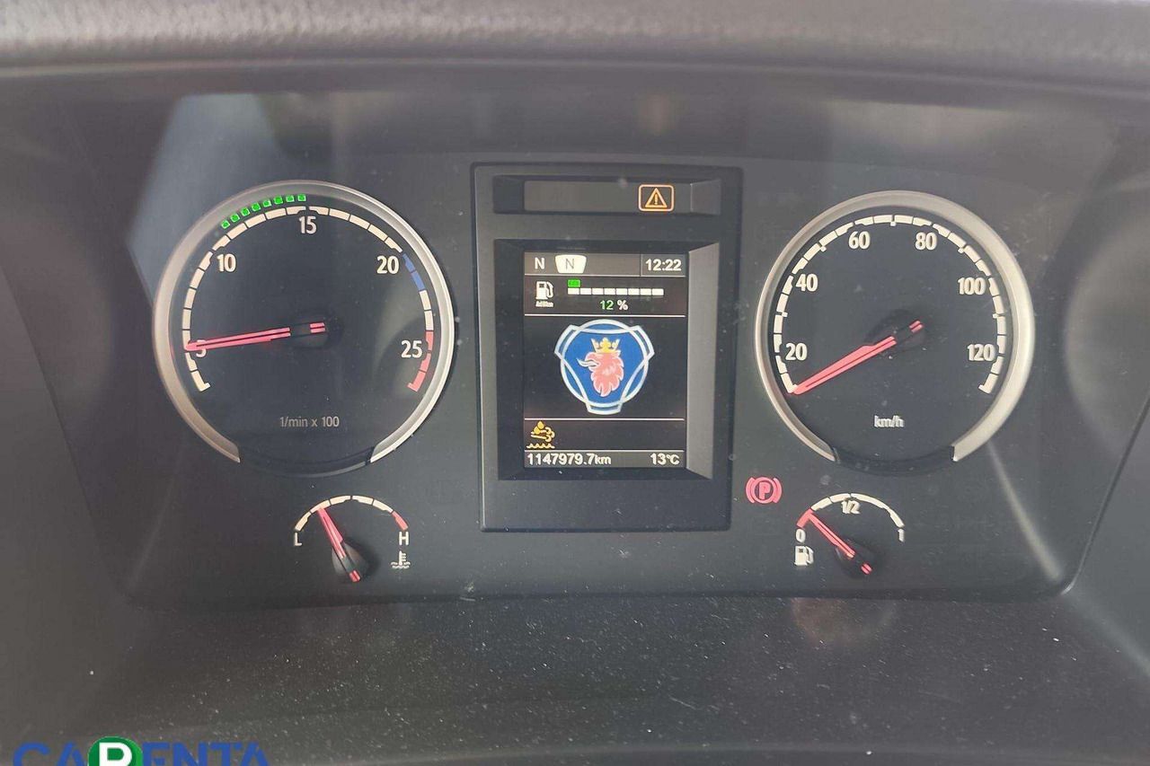 Тягач Scania R410: фото 8