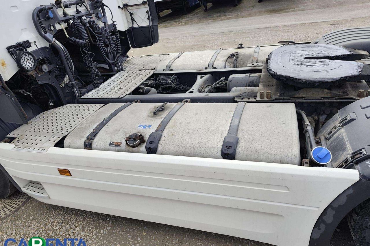 Тягач Scania R410: фото 12