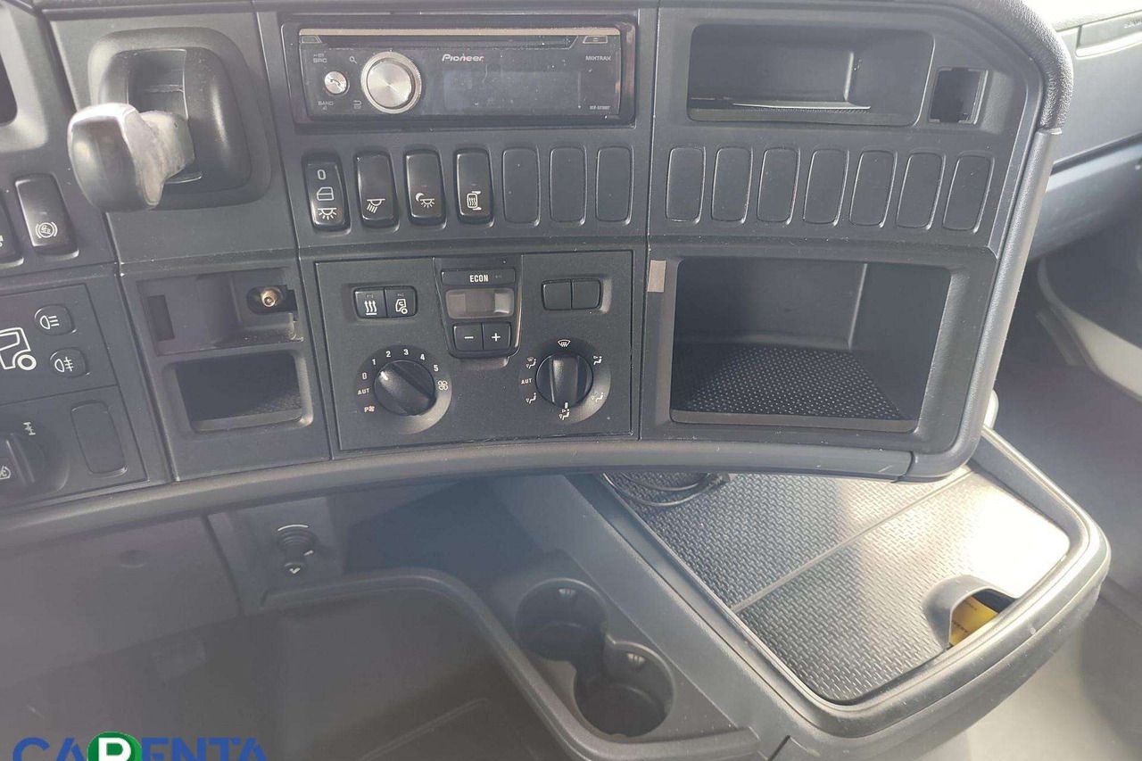 Тягач Scania R410: фото 9