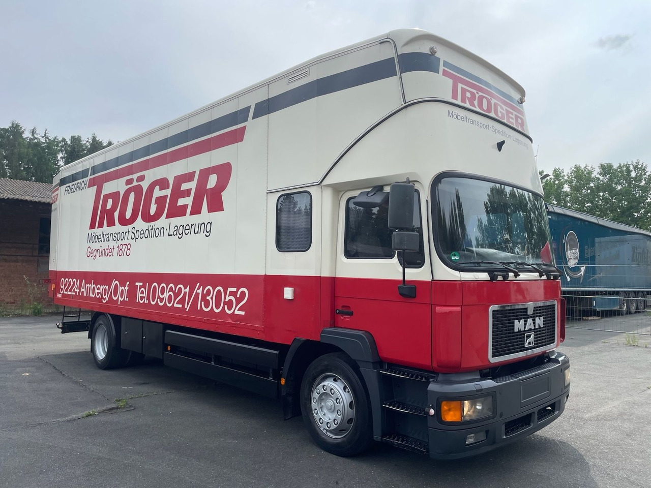 MAN 18.264 M40 Wohnmobil/4xBett/AC/Standheizung/EU2 - Грузовик с закрытым кузовом: фото 1 MAN 18.264 M40 Wohnmobil/4xBett/AC/Standheizung/EU2 - Грузовик с закрытым кузовом: фото 1