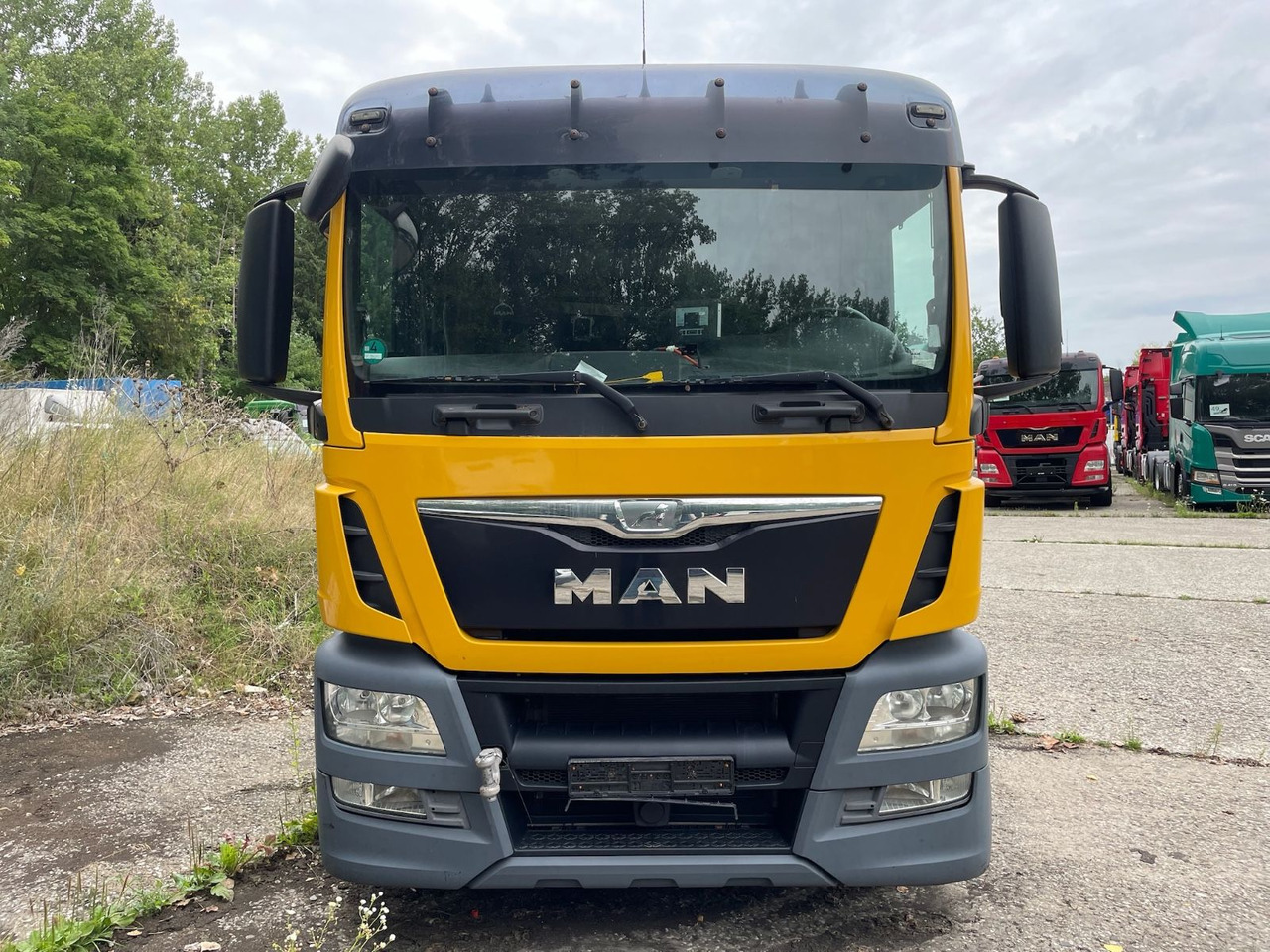 MAN TGS 26.440 6x2-4 LL Chassis/KURBELWELLE DEFEKT - Грузовик-шасси: фото 2 MAN TGS 26.440 6x2-4 LL Chassis/KURBELWELLE DEFEKT - Грузовик-шасси: фото 2