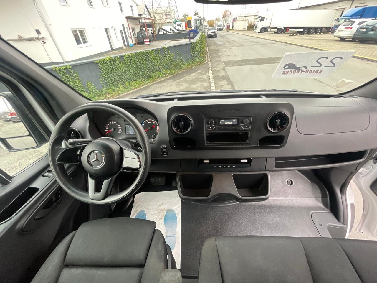 Цельнометаллический фургон, Электрический фургон Mercedes-Benz eSprinter L2H2 Kastenwagen/47KW/AC/Kamera: фото 12 Цельнометаллический фургон, Электрический фургон Mercedes-Benz eSprinter L2H2 Kastenwagen/47KW/AC/Kamera: фото 12