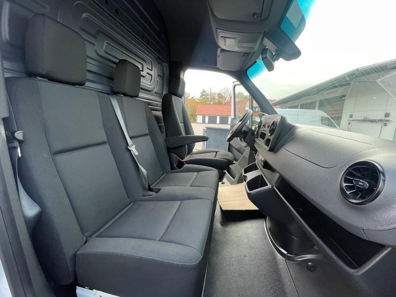 Цельнометаллический фургон, Электрический фургон Mercedes-Benz eSprinter L2H2 Kastenwagen/47KW/AC/Kamera: фото 19