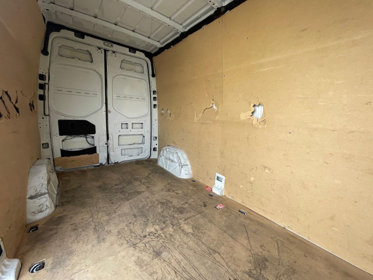 Цельнометаллический фургон, Электрический фургон Mercedes-Benz eSprinter L2H2 Kastenwagen/47KW/AC/Kamera: фото 12