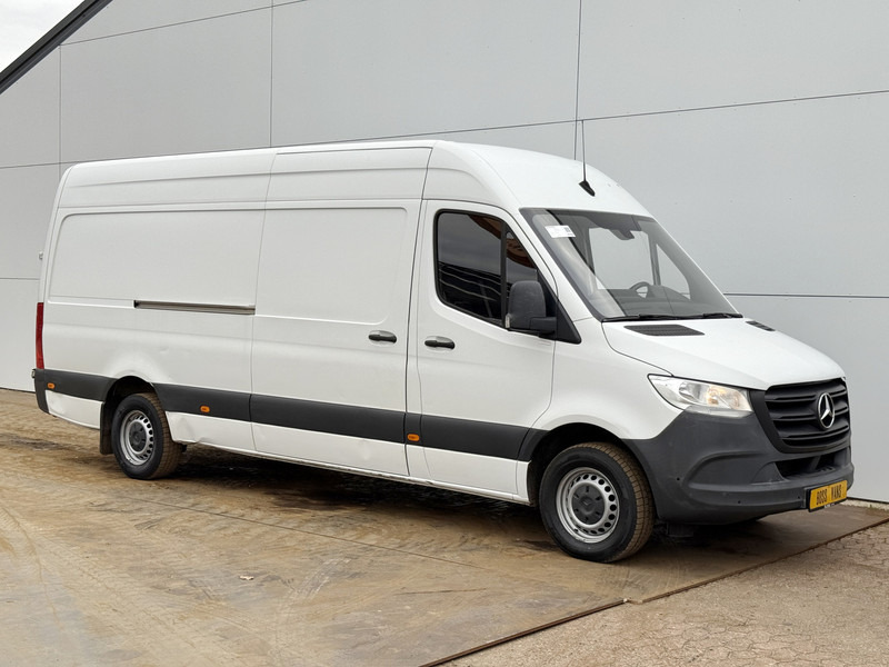 Mercedes-Benz Sprinter 315 2.0 CDI Automaat L3H2 Adaptieve Cruise Control Camera Carplay Parkeersensoren voor achter - Цельнометаллический фургон: фото 4 Mercedes-Benz Sprinter 315 2.0 CDI Automaat L3H2 Adaptieve Cruise Control Camera Carplay Parkeersensoren voor achter - Цельнометаллический фургон: фото 4
