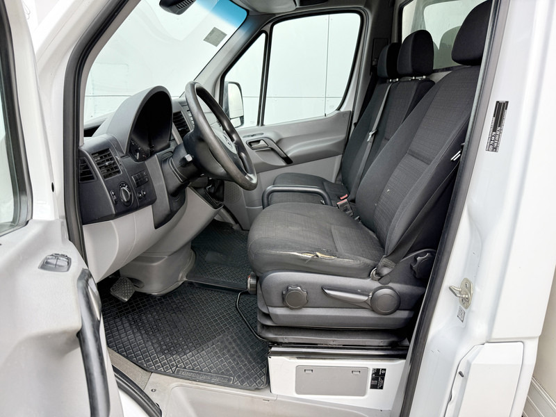 Mercedes-Benz Sprinter 316 2.2 CDI Automaat Laadklep Lane Assist Standkachel Climate Control Bakwagen Meubelbak - Малотоннажный фургон: фото 5 Mercedes-Benz Sprinter 316 2.2 CDI Automaat Laadklep Lane Assist Standkachel Climate Control Bakwagen Meubelbak - Малотоннажный фургон: фото 5