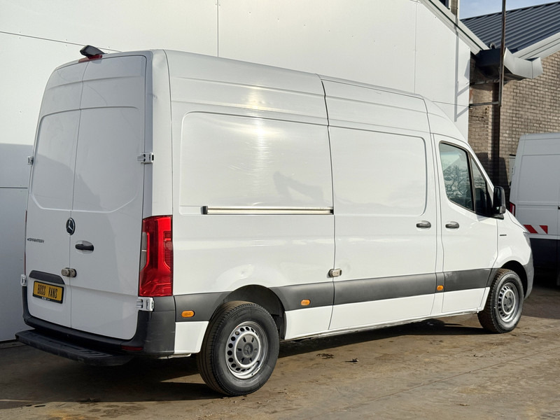 Mercedes-Benz eSprinter 312 L2H2 100% Elektrisch 55kWh 168km WLTP 80kw Snelladen Climate Control Camera Stoelverwarming - Цельнометаллический фургон, Электрический фургон: фото 3 Mercedes-Benz eSprinter 312 L2H2 100% Elektrisch 55kWh 168km WLTP 80kw Snelladen Climate Control Camera Stoelverwarming - Цельнометаллический фургон, Электрический фургон: фото 3