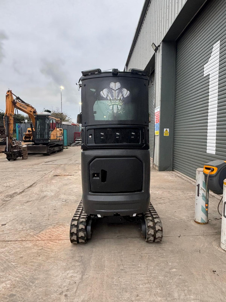 Case CX22D Engcon - Мини-экскаватор: фото 4 Case CX22D Engcon - Мини-экскаватор: фото 4