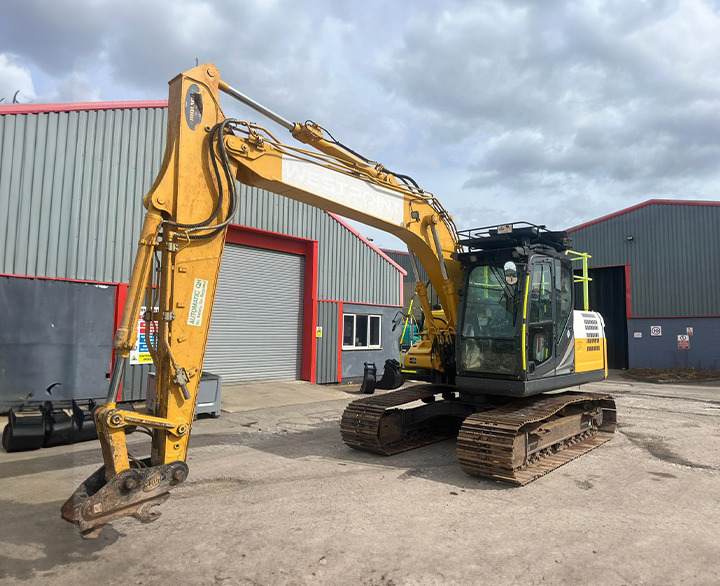 Гусеничный экскаватор Kobelco SK130LC-11: фото 1