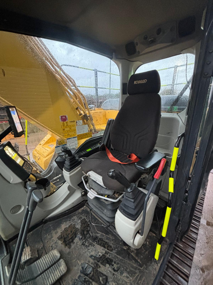 Гусеничный экскаватор Kobelco SK210LC-10E: фото 19 Гусеничный экскаватор Kobelco SK210LC-10E: фото 19