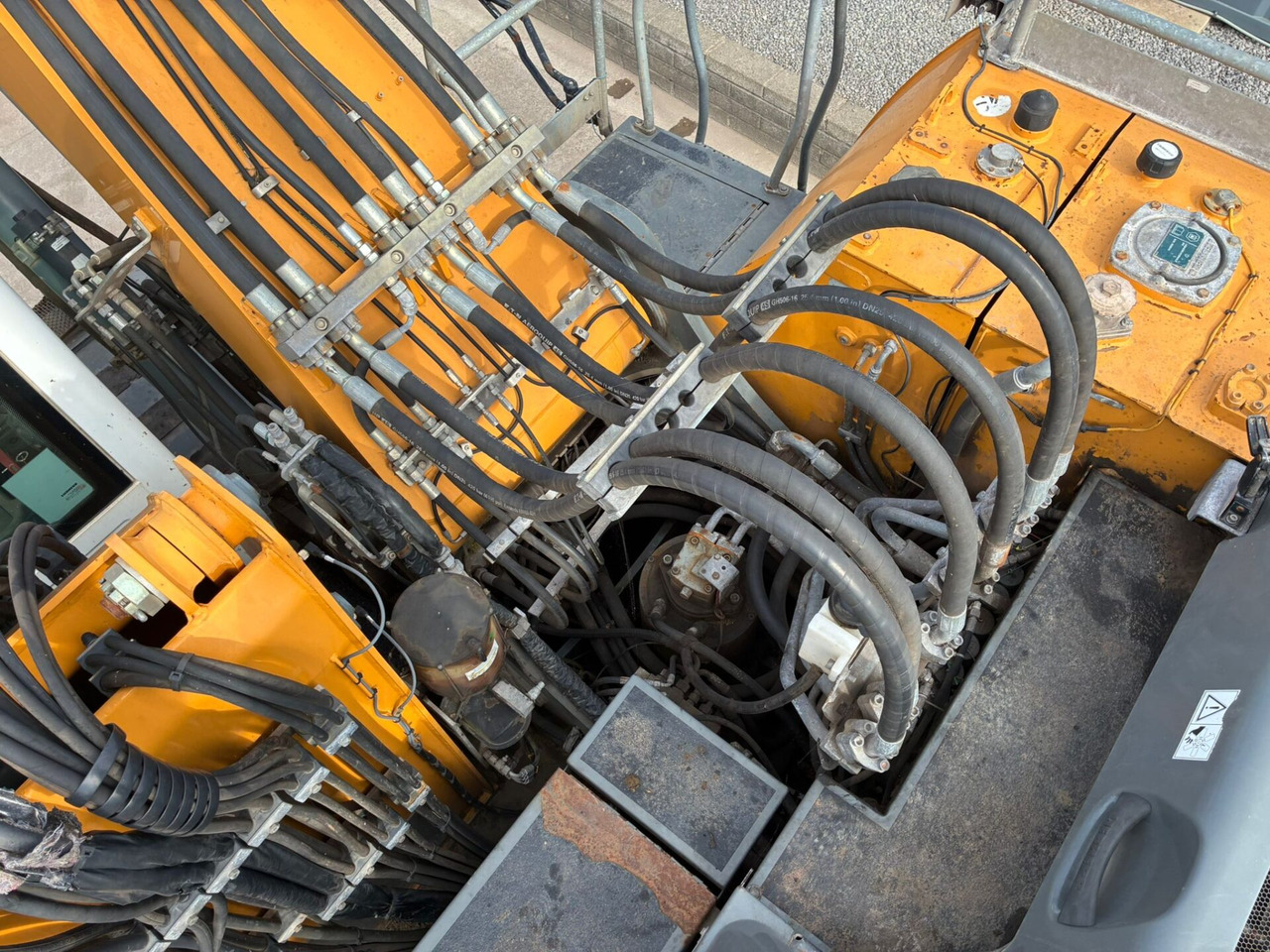 Перегружатель Liebherr LH40M: фото 16