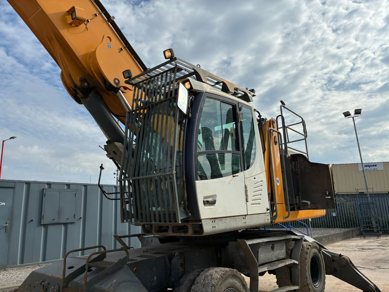Перегружатель Liebherr LH40M: фото 20