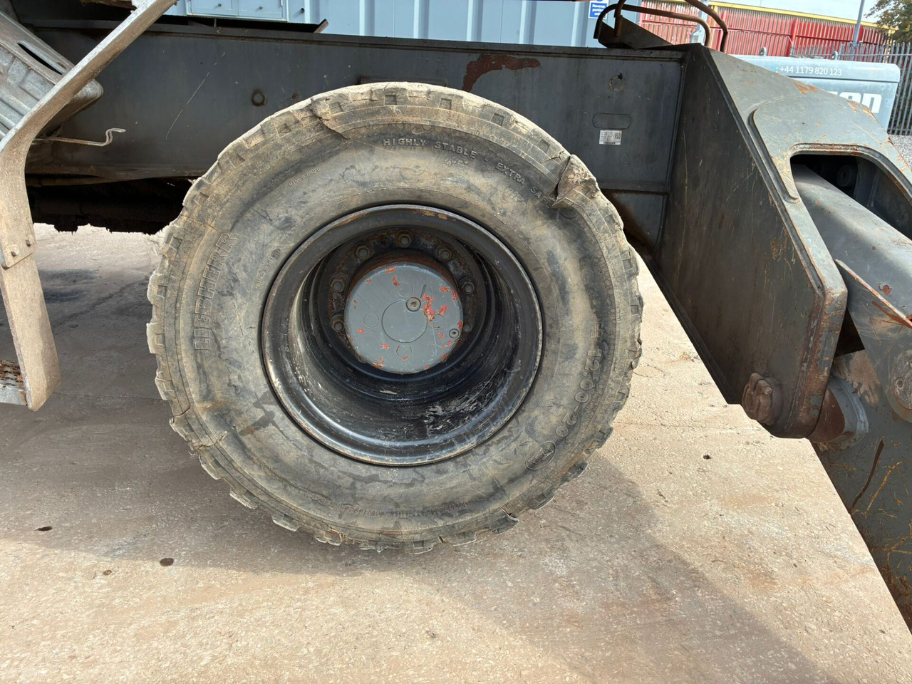 Перегружатель Liebherr LH40M: фото 32