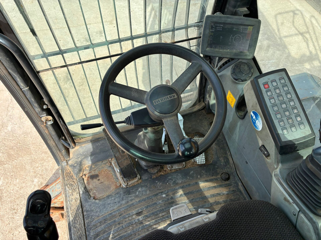 Перегружатель Liebherr LH40M: фото 22