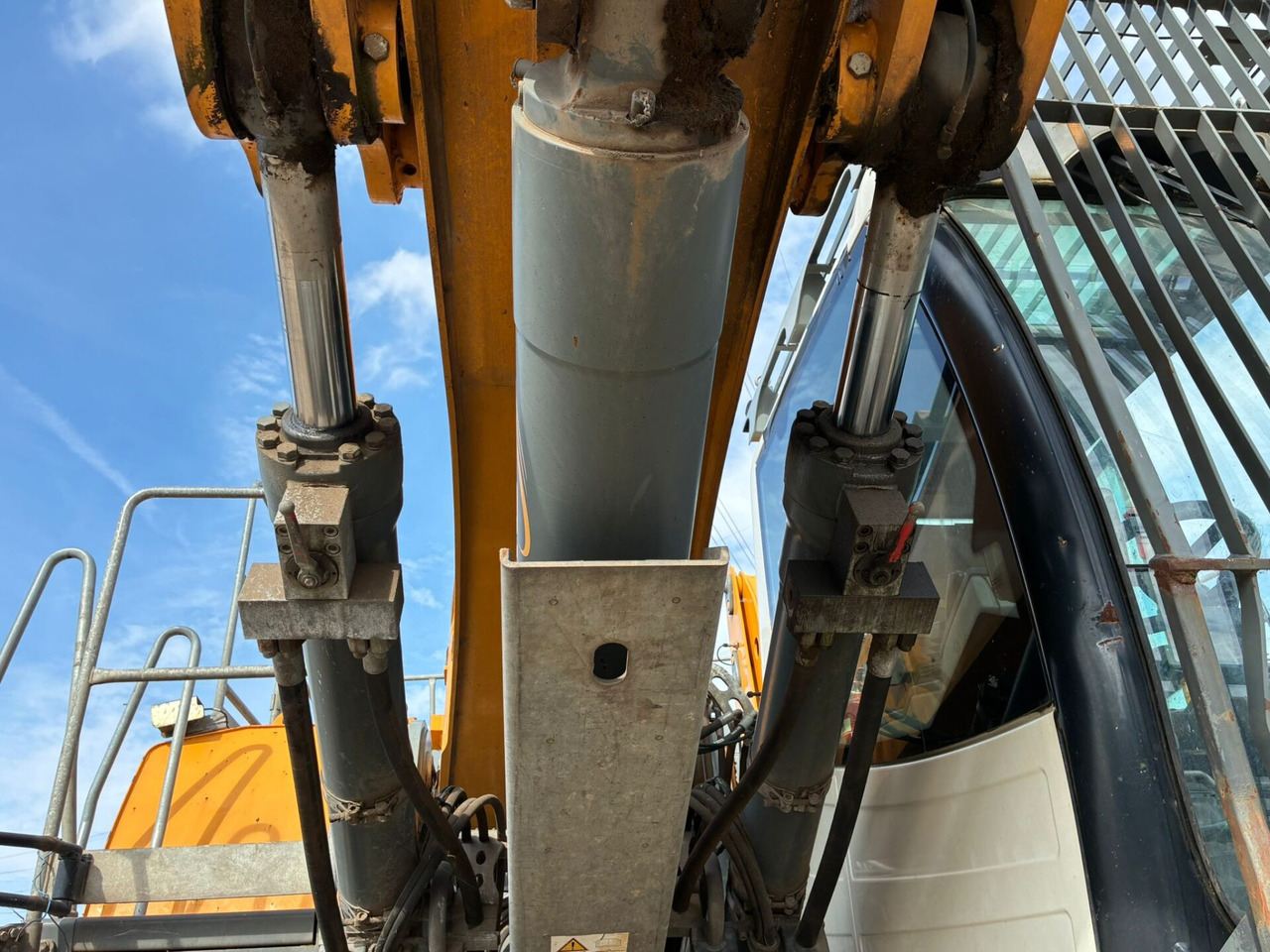 Перегружатель Liebherr LH40M: фото 13