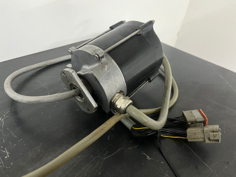 Liebherr A312 Li / A314 Li / A316 Li / A900B Li / A900C Li - Двигатель: фото 1 Liebherr A312 Li / A314 Li / A316 Li / A900B Li / A900C Li - Двигатель: фото 1