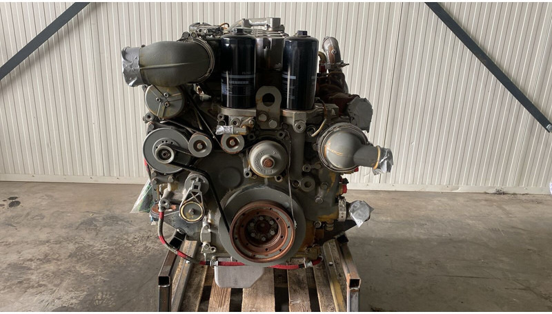 Liebherr D934 A7-04 - Двигатель: фото 2 Liebherr D934 A7-04 - Двигатель: фото 2