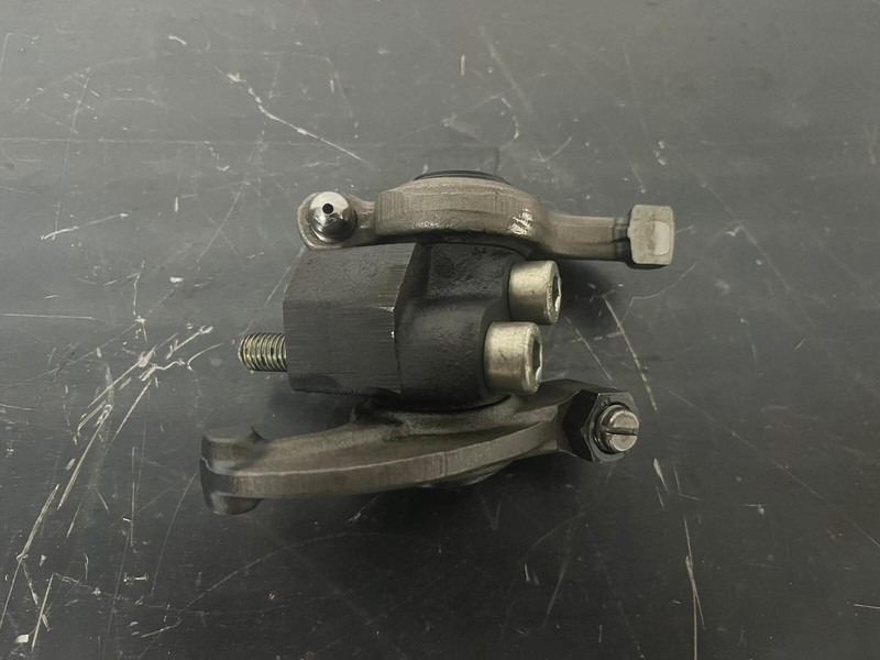 Liebherr - Двигатель и запчасти: фото 1 Liebherr - Двигатель и запчасти: фото 1