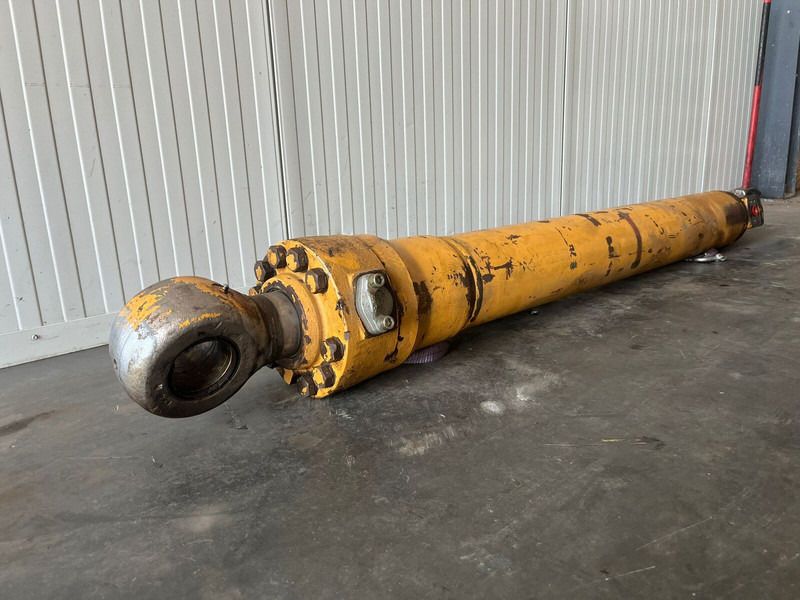 Liebherr boom cylinder - Гидравлический цилиндр: фото 2 Liebherr boom cylinder - Гидравлический цилиндр: фото 2