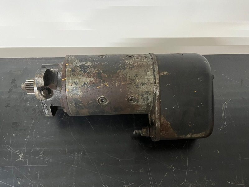 Liebherr - Запчасти: фото 2 Liebherr - Запчасти: фото 2